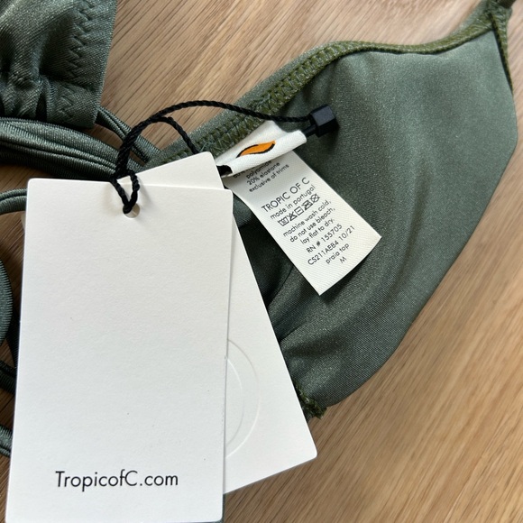 NWT Tropic Of C Praia Bikini Set in Serpentine M - Picture 6 of 8